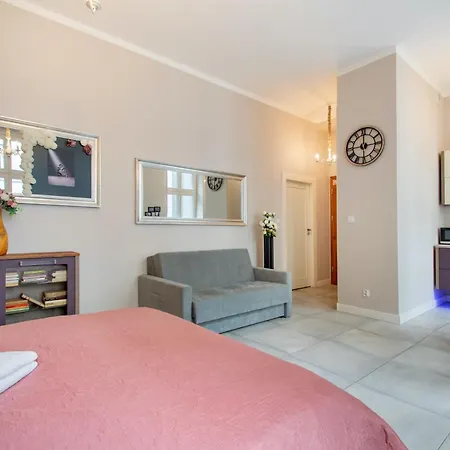 Апартаменты W Sercu Poznania By Lookap *